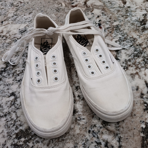 VANS Authentic True White M6.0/W7.5 - Picture 1 of 4
